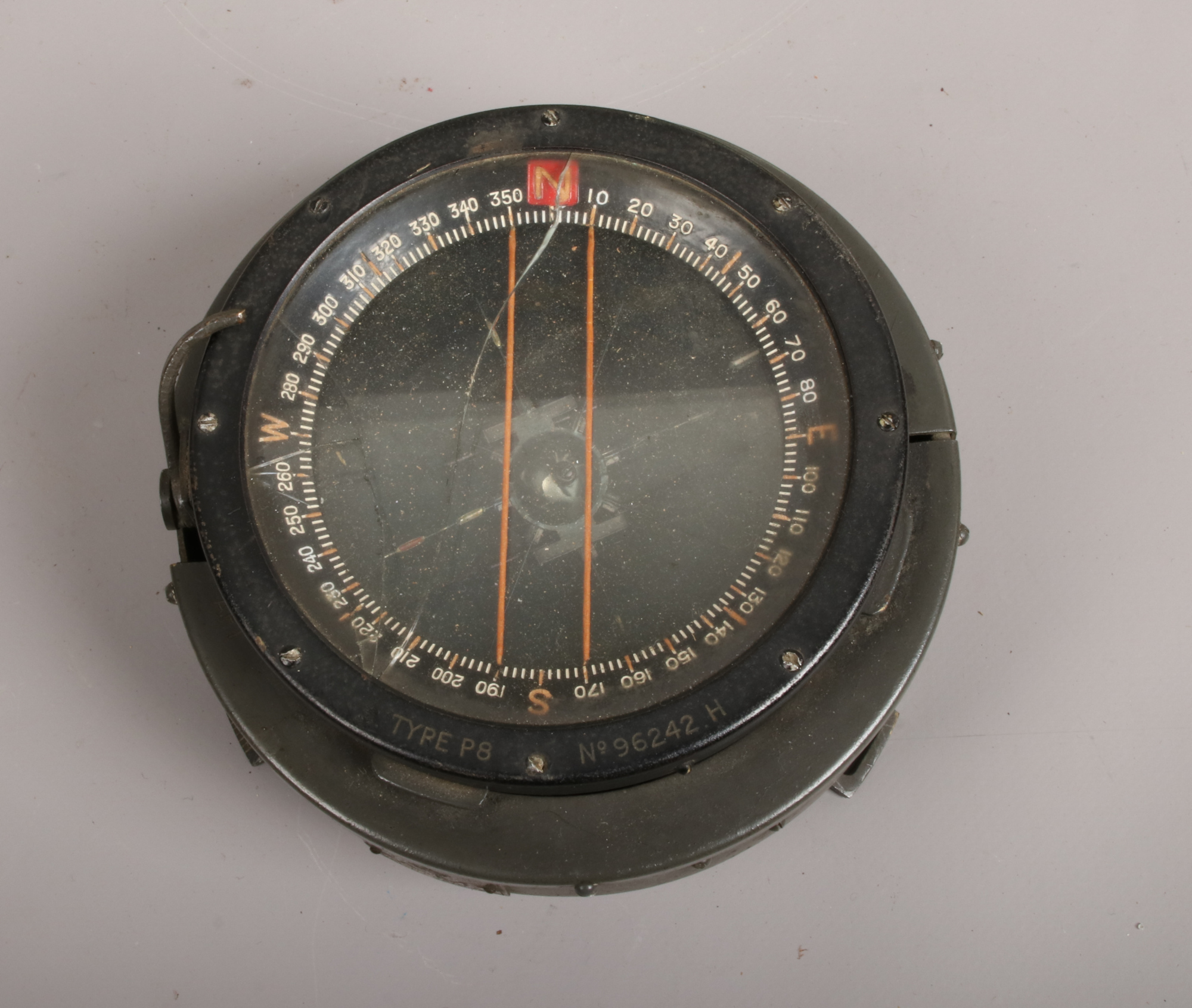 A group lot of militaria RAF World War Two spitfire compass type P8 No. 96242H Damaged glass, anti - Image 2 of 3