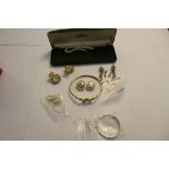 Silver gilt bracelet, costume jewellery etc