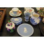 Coalport, Wedgwood & Royal Doulton china wares