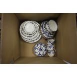 Box of tea wares including Worcester