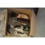 Box of animal figures, including Lladro Geese