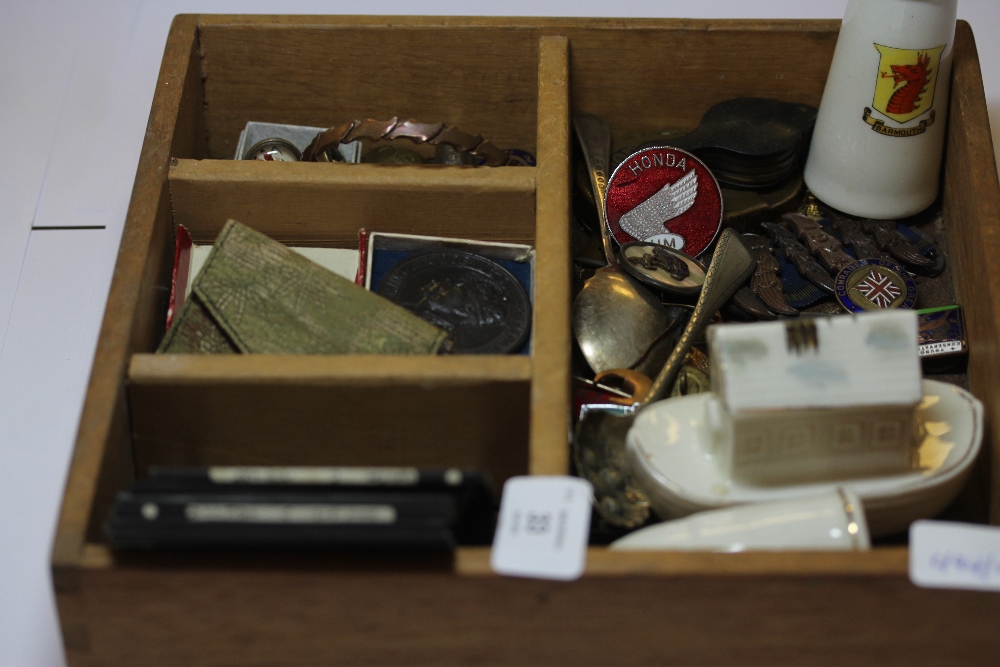 Box of miscellaneous sundries, badges, slides etc