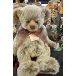 Charlie Bear William IV limited edition 2653 of 4000 with branded carry bag