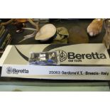 Beretta gun chokes and box