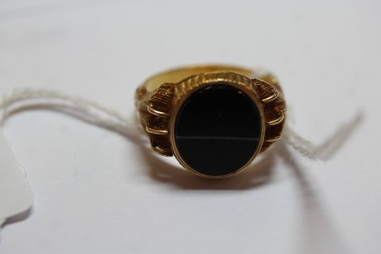 15ct Gold and Agate Ring 4.3g - Image 5 of 5