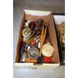 Box of miscellaneous, jewellery etc