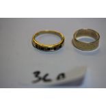 2 9ct Gold Rings