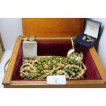 Box of mixed costume jewellery