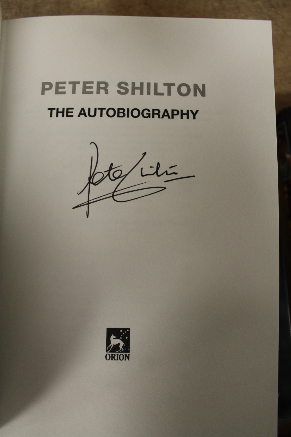 Five Football autobiographies, includingg Geoff Hurst and Peter Shilton, all signed first editions - Image 4 of 10