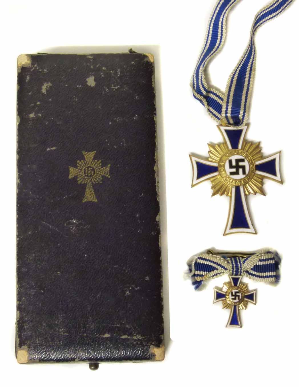 German Third Reich blue mothers cross collected by George Hill of the Parachute Regiment whilst