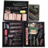 Collection of unboxed model railway items in 00 gauge, makers include TTR, Triang, Hornby, Dinky,