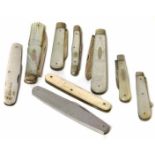 5 assorted silver and mother of pearl fruit knives, one plain silver, a small silver and mother of