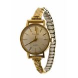 Accurist 9ct gold wristwatch No condition reports for this lot.