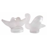 Lalique model of a swan and model of a pair of doves, etched marks to sides of base, 5cm high