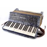 Hohner Verdi III accordion in case 51cm wide.