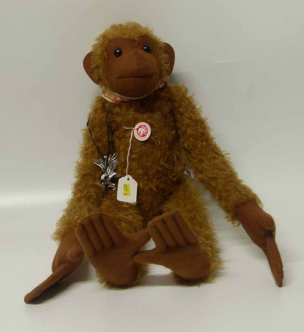 Steiff Monkey Unfortunately we are not doing condition reports on this sale.