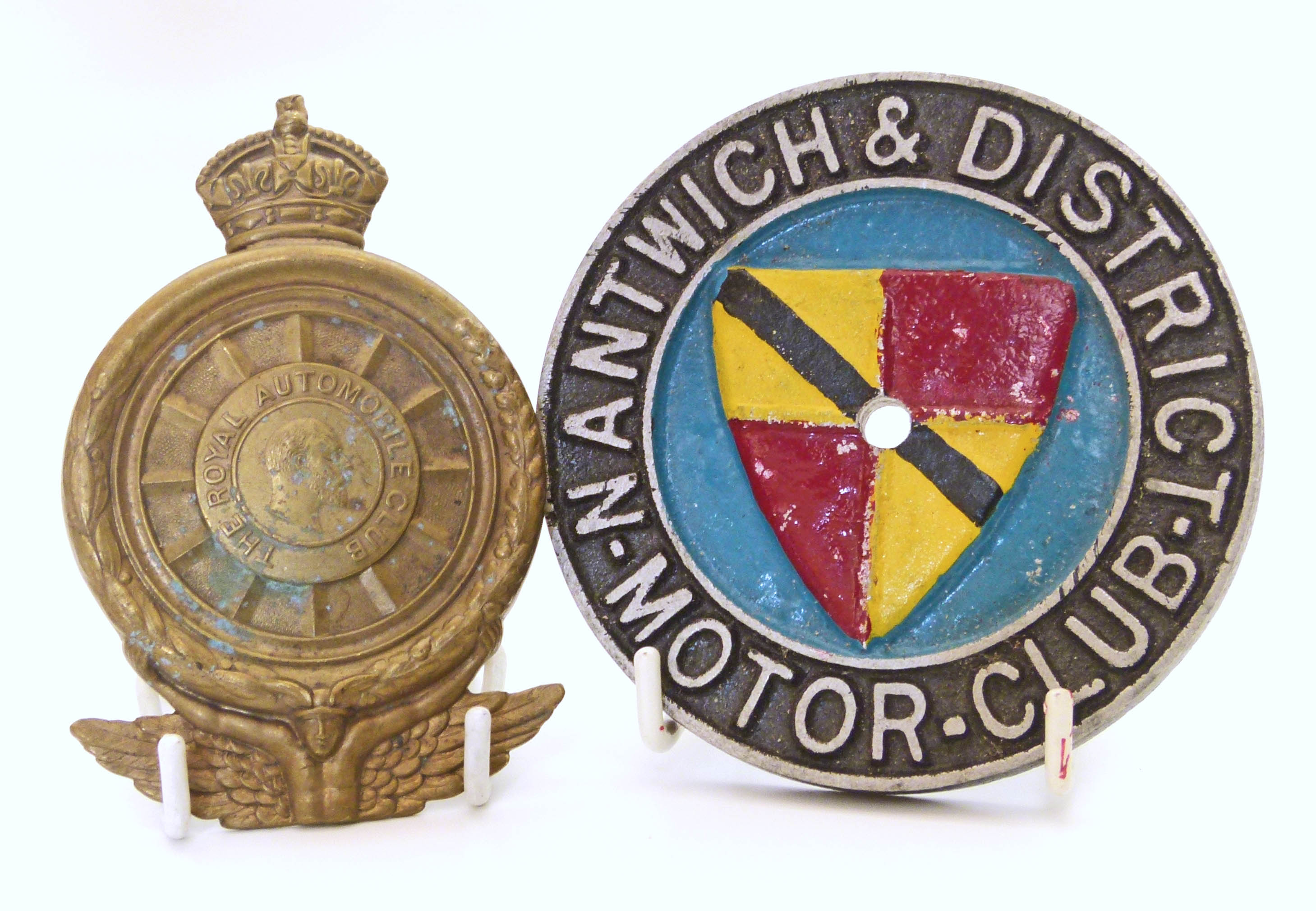 Royal Auto-mobile Club badge and Nantwich & District Motor Club badge (2).