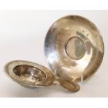 Silver tea strainer together with silver bon-bon dish. Gross weight approximately 144g