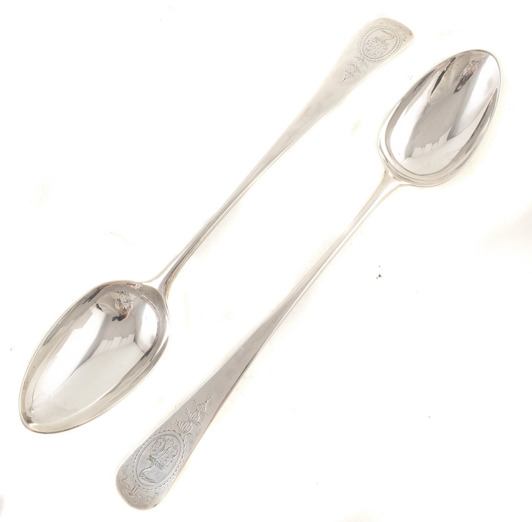 Two Georgian silver serving spoons by Hester Bateman , London, 1787, length approx. 29.5cm, weight