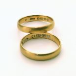 22ct gold wedding band x 2. Unfortunately we are not doing condition reports on this sale.