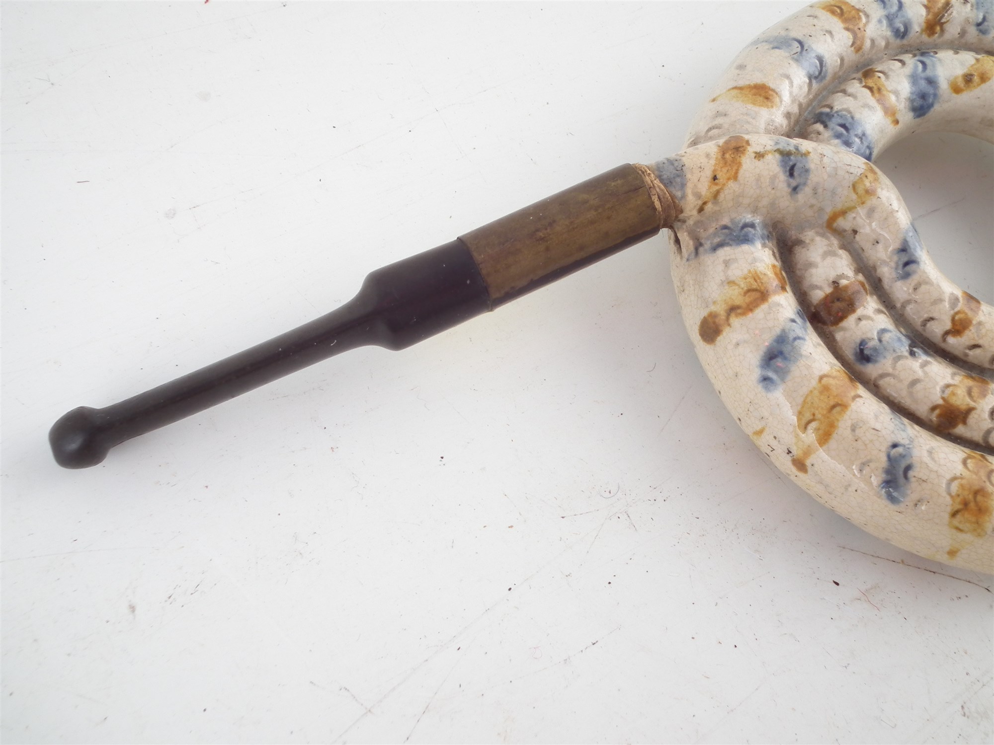 Pratt ware coil snake pipe circa 1800 , painted with blue and ocre glazes, 23cm wide For a condition - Image 3 of 6