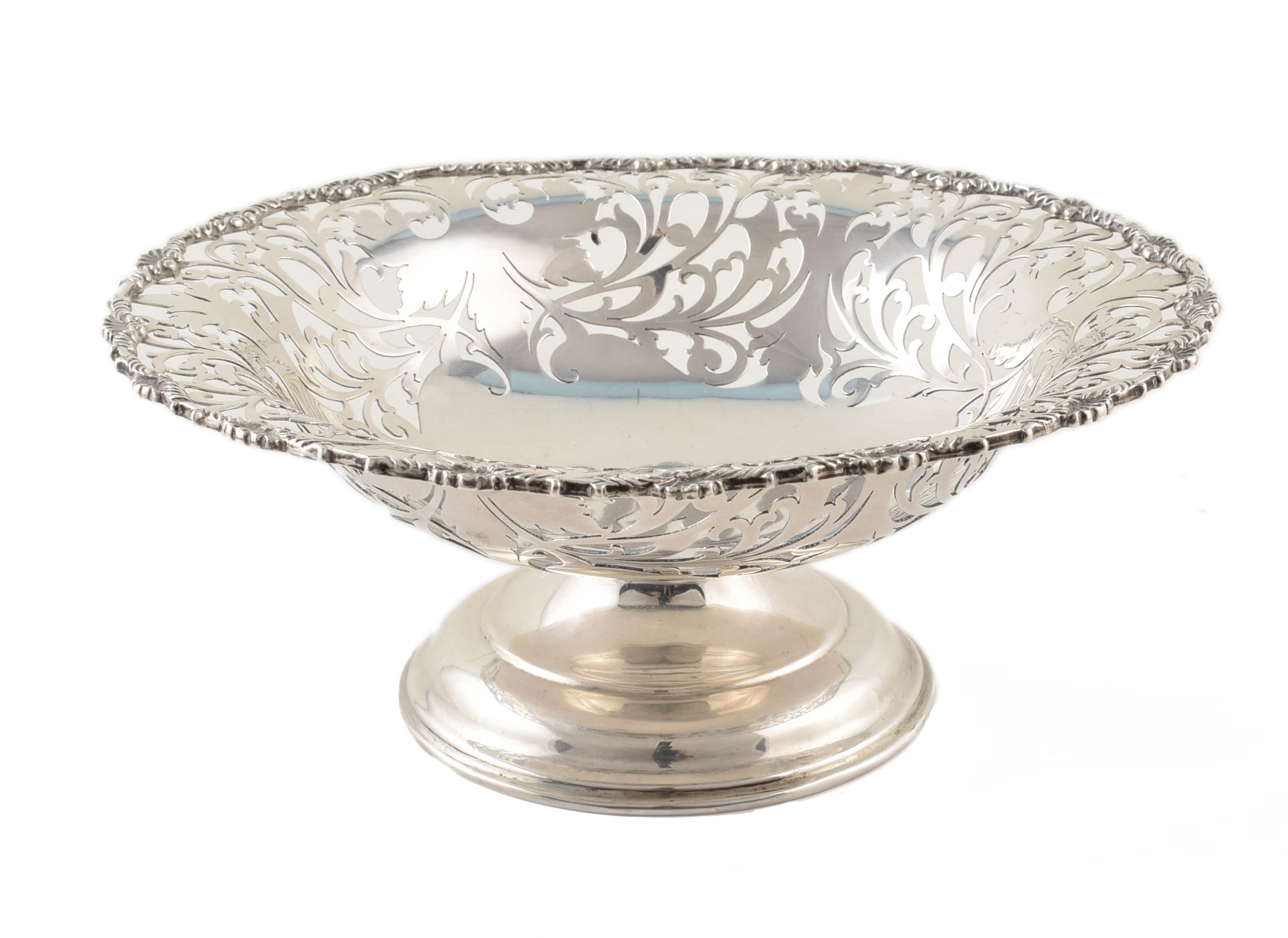 Edwardian silver dish , circular bowl with pierced floral decoration, applied shell and gadroon