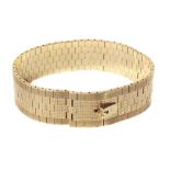 Gents 9ct gold bracelet, gross weight 446g Conditions reports are not available for our Interiors