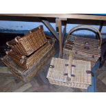 Two various baskets Condition reports are not available for our Interiors Sale.