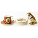 Crown Derby song thrush, Jubilee coffee can and saucer and Coalport lidded dish Condition reports