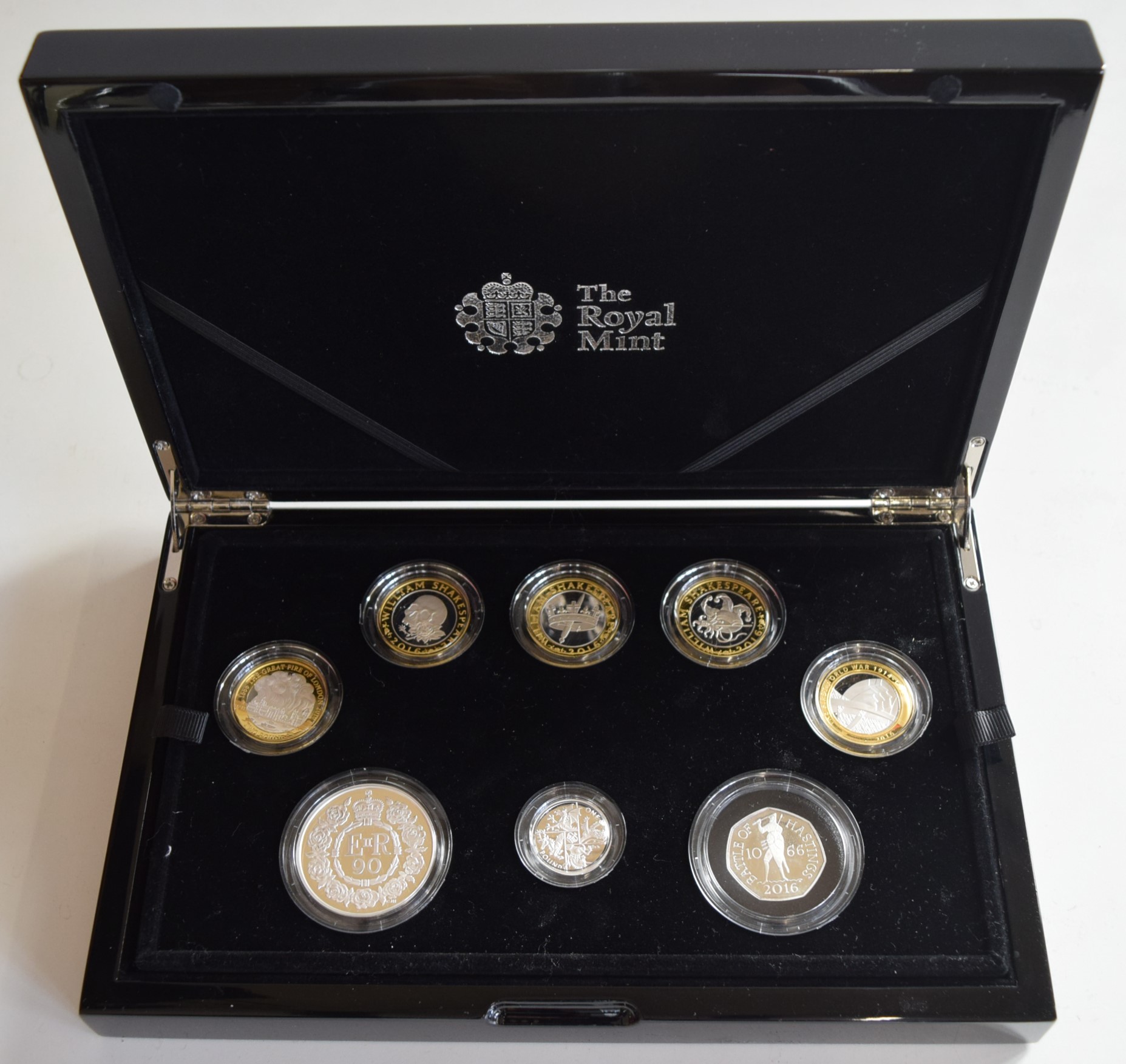 The 2016 United Kingdom Silver Proof Piedfort Coin Set, Royal Mint, to include Queen's Birthday £