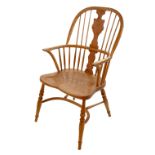 A modern saddle seat Windsor chair, with burr wood vase splat,