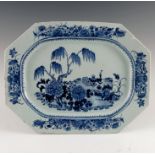 A Chinese tureen stand,