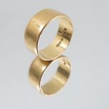 A 22 carat gold plain wedding ring, 8g gross
