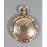 A 9ct Gold Locket with photograph of young sailor, 5.9g