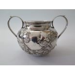 A Chinese Silver Sugar Bowl with applique bird and foliate decoration, 234 g