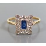 An 18ct Gold and Platinum Sapphire and Diamond Ring, size M, 2.1g