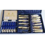 A Modern Cased Set of Mappin & Webb Silver Plated Coffee Spoons with golf club stems and cased set