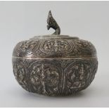 An Indian Silver Bowl and cover with serpent finial, 12.5cm diam., 228g