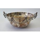An Edward VII Britannia Standard Silver Two Handled Bowl set with William & Mary 1689 coin, London
