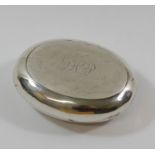 A George V oval silver squeeze snuff box, Sheffield 1910, by Walker and Hall, of plain design,