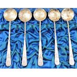 Five Japanese spoons with flower head bowls, stamped 'Suzuki' and 'Silver', 11.