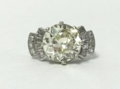 A large diamond solitaire ring, approx 4.00 carats, finger size M.
