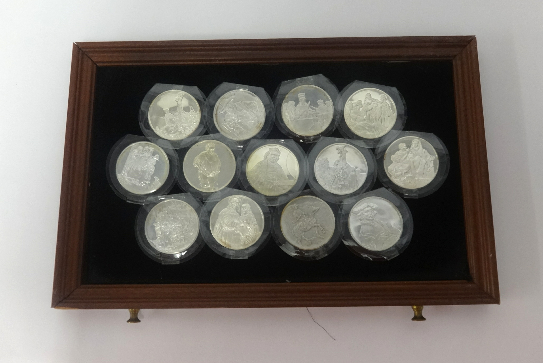 A collection of Sterling silver proof medals 'The Genius of Rembrandt' produced by John Pinches, - Image 2 of 4