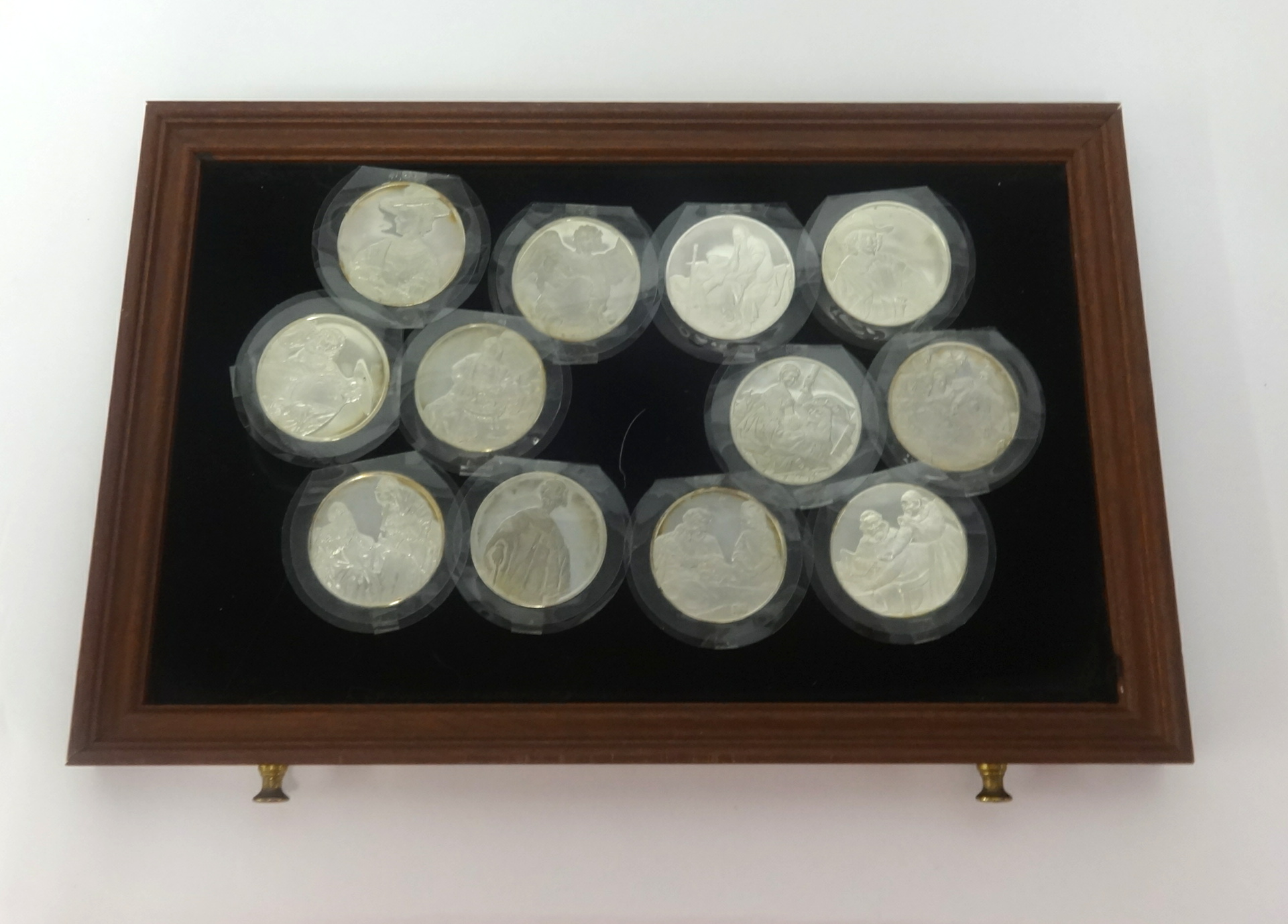 A collection of Sterling silver proof medals 'The Genius of Rembrandt' produced by John Pinches, - Image 3 of 4