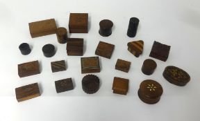 A large collection of mainly modern wood trinket and miniature boxes, to include Mauchlin ware,