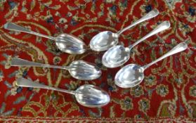 A set six Geo V silver spoons, rat tail,