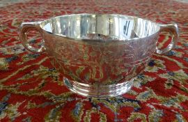 Mappin & Webb, a modern Sterling silver, sugar bowl, with a border decoration, approx 6.60oz.