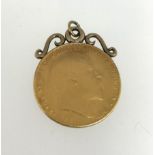 Edward VII 1902, gold two pound coin, mounted as a pendant, total weight 17.40gms.