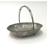 A Geo V silver swing handled basket, approx 15oz.