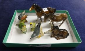 Beswick, three small horses and four various birds including Green Finch 2105 (7).